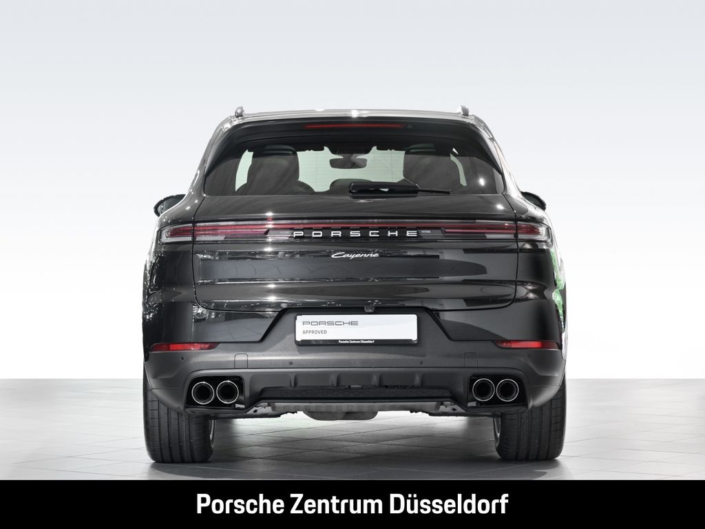 Porsche Cayenne 2024