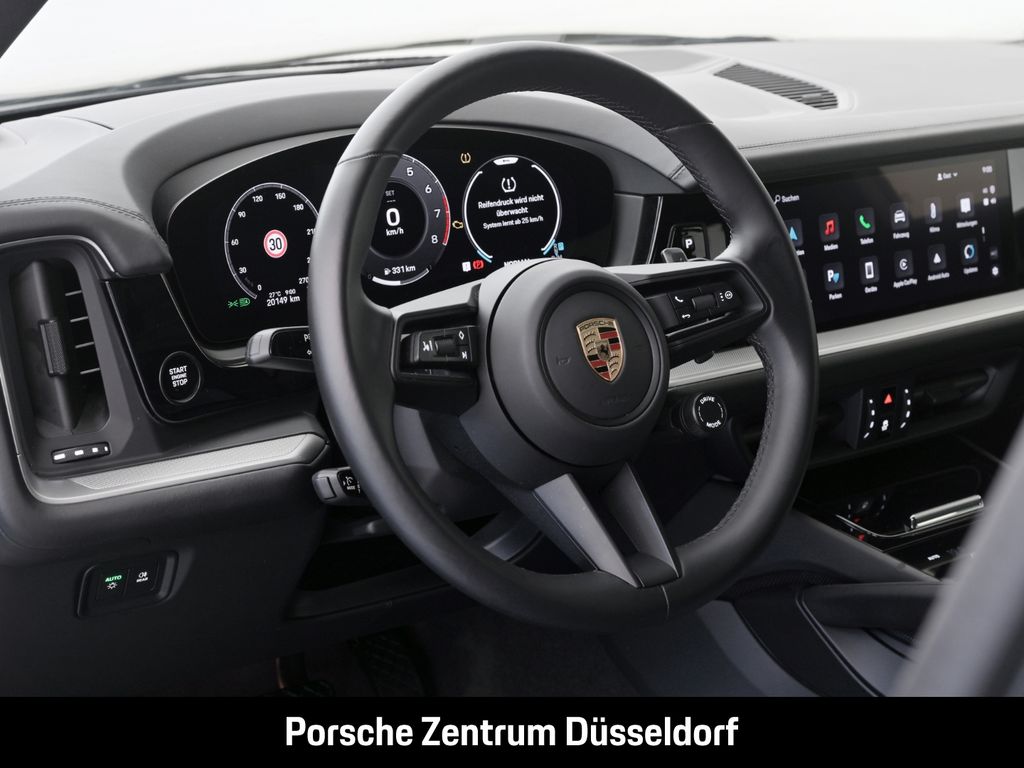 Porsche Cayenne 2024