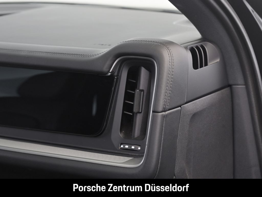 Porsche Cayenne 2024