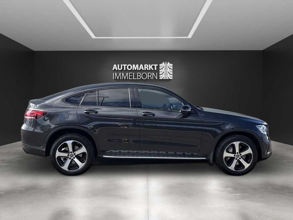 Mercedes-Benz GLC 300 2021