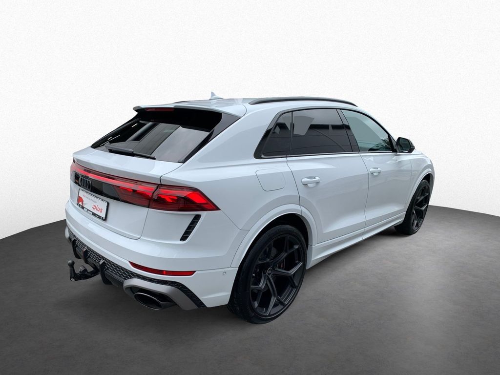 Audi RSQ8 2024