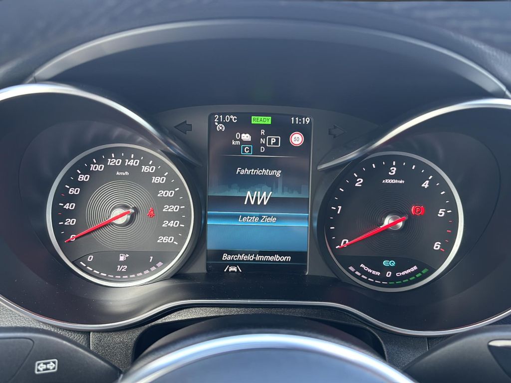 Mercedes-Benz GLC 300 2021