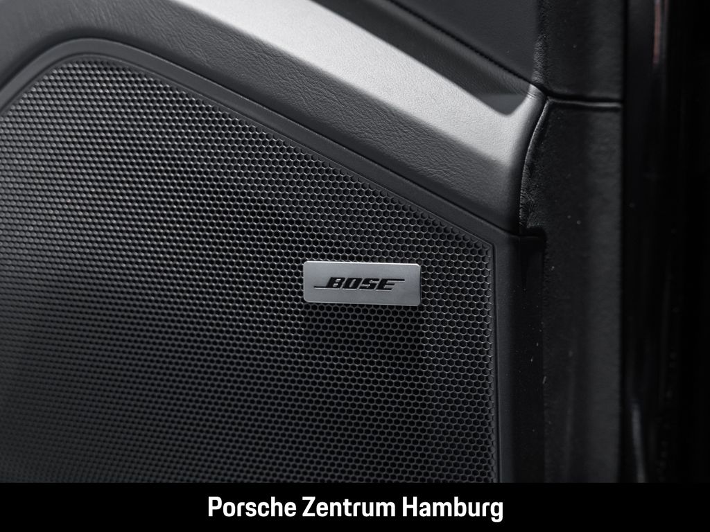 Porsche Cayenne 2025