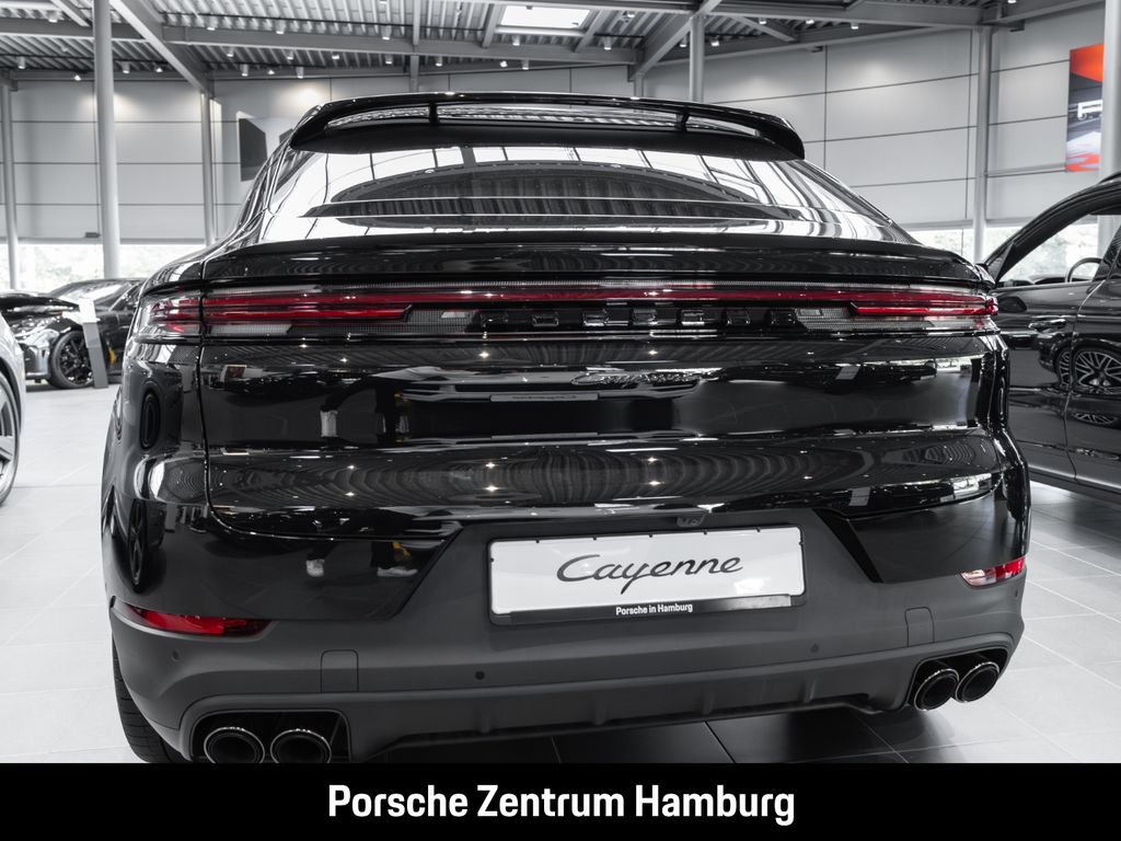 Porsche Cayenne 2025