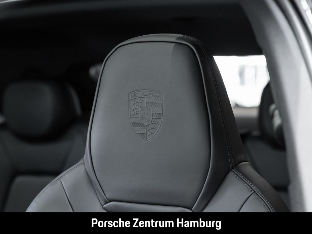 Porsche Cayenne 2025