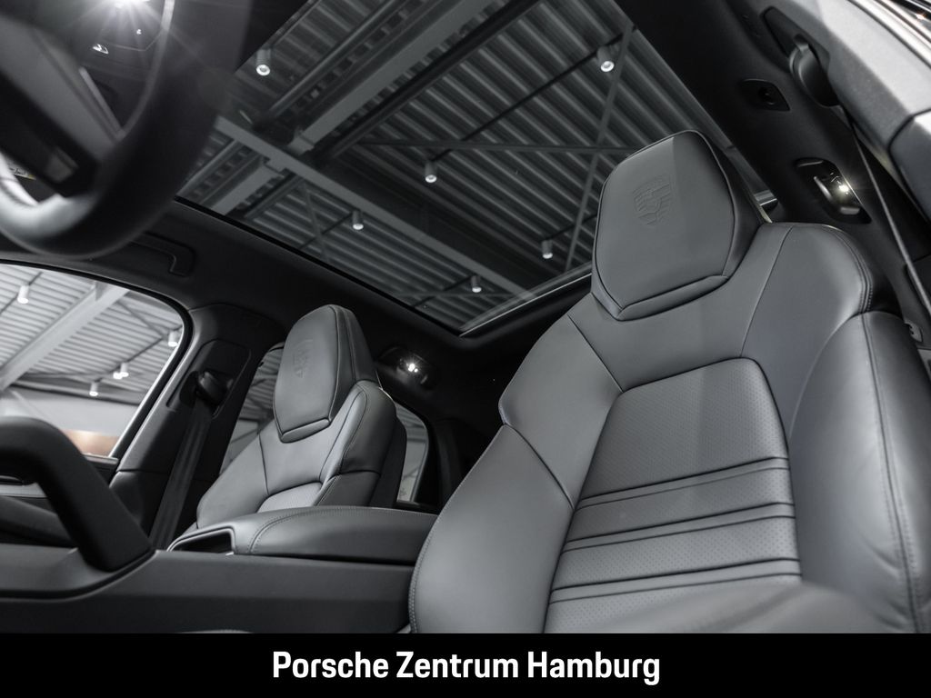 Porsche Cayenne 2025