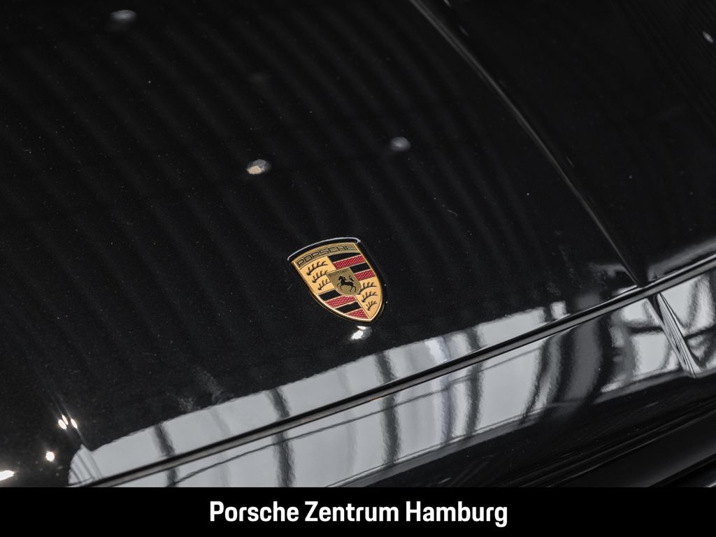 Porsche Cayenne 2025