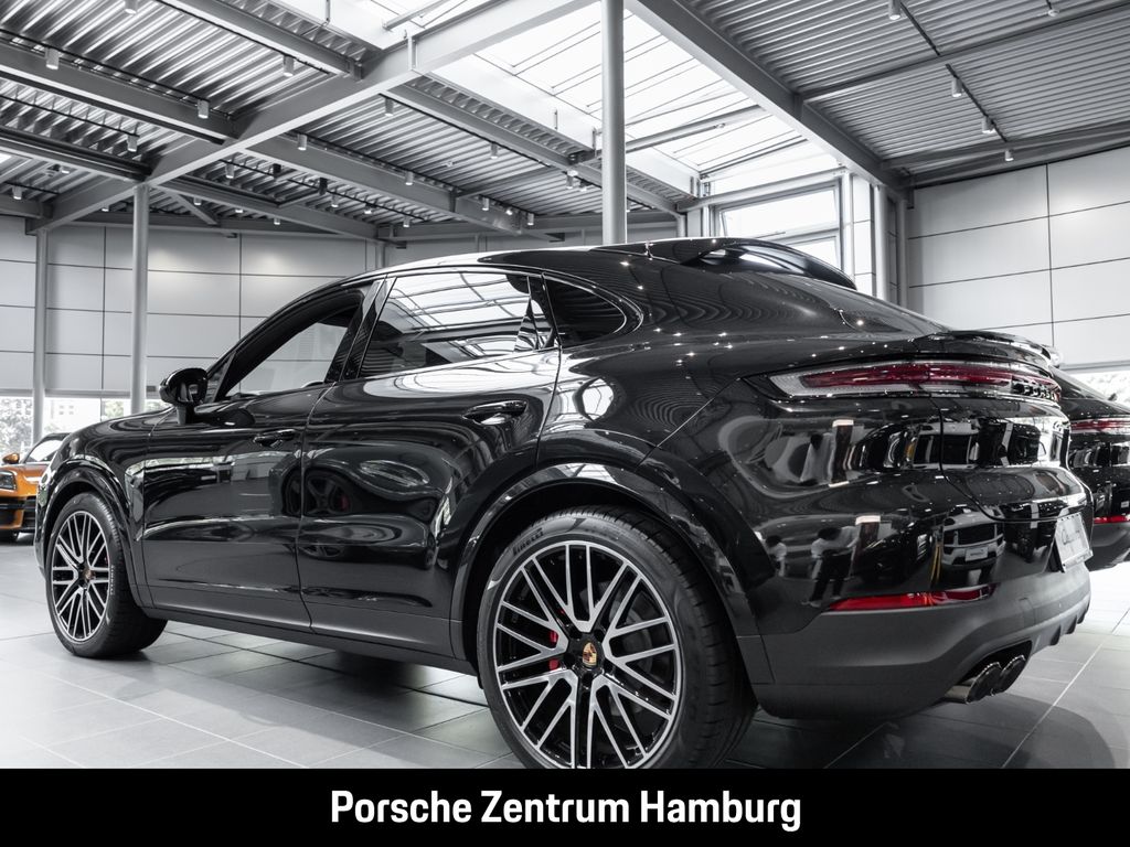 Porsche Cayenne 2025