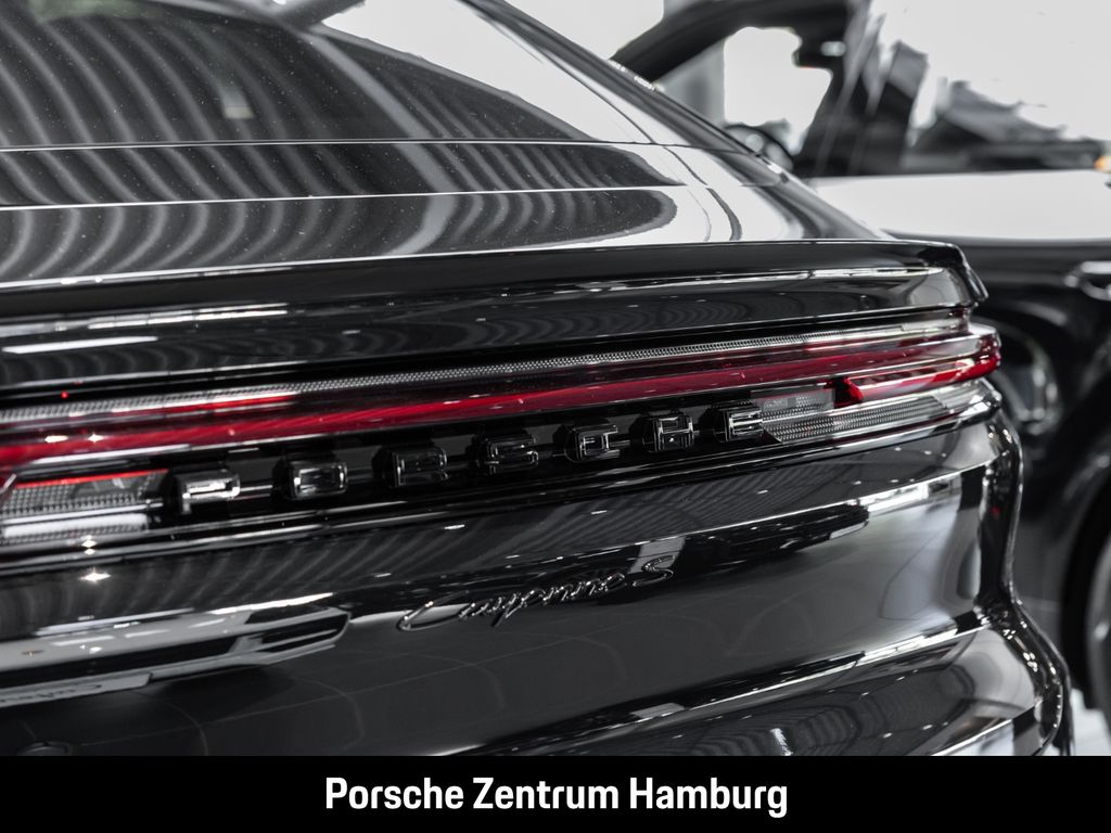 Porsche Cayenne 2025