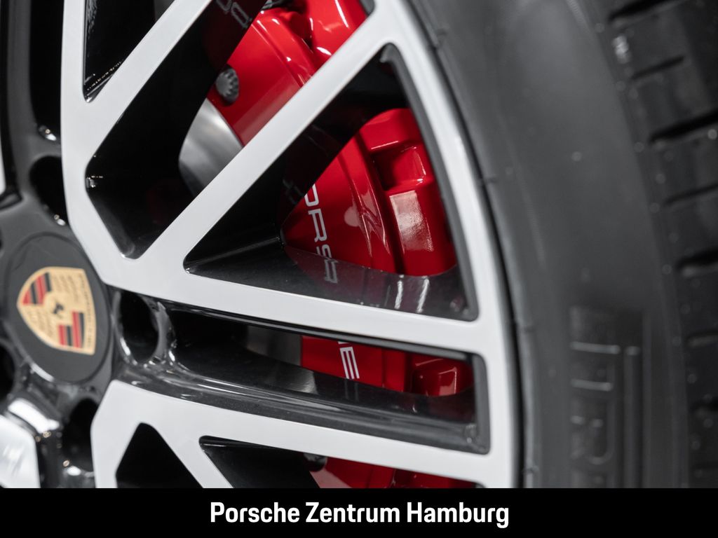Porsche Cayenne 2025
