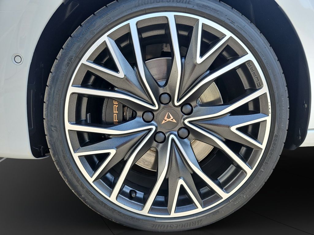 Cupra Leon 2025