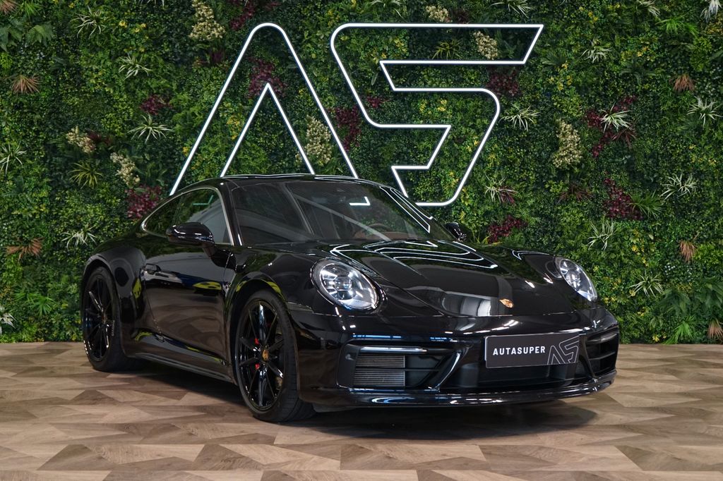 Porsche 911 2020