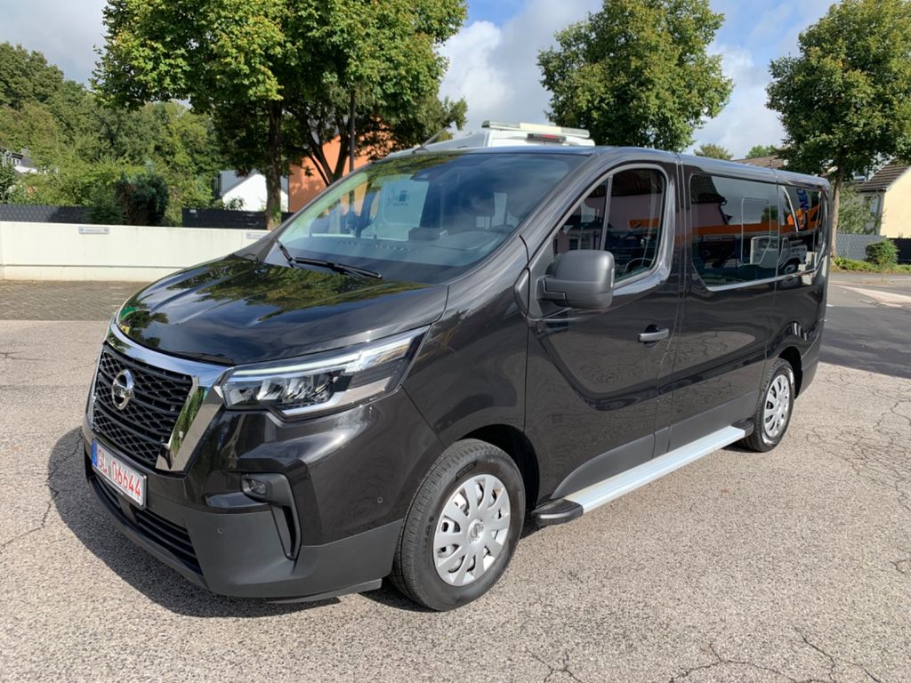 Nissan NV300 2022
