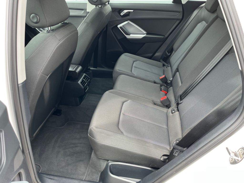 Audi Q3 2021