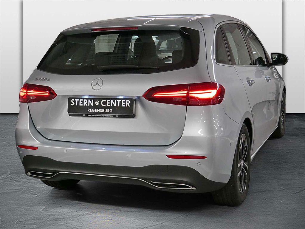 Mercedes-Benz B 180 2025