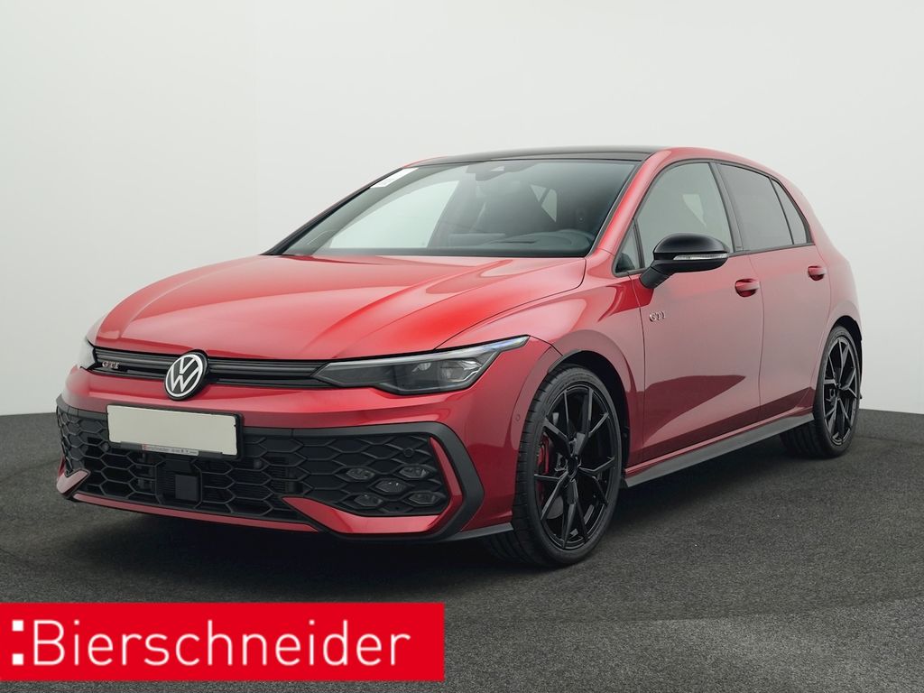 Volkswagen Golf 2024