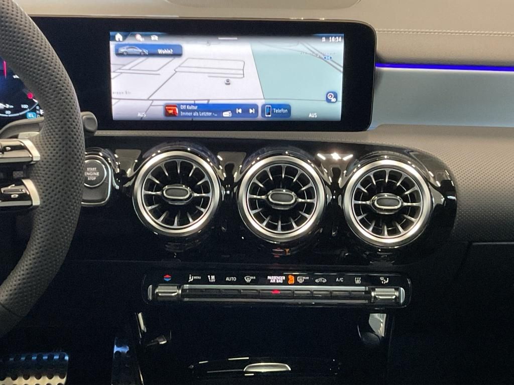 Mercedes-Benz CLA 250 2025