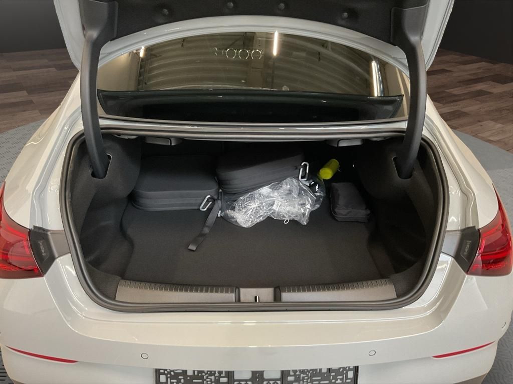 Mercedes-Benz CLA 250 2025