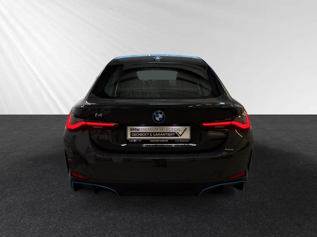 BMW i4 2023