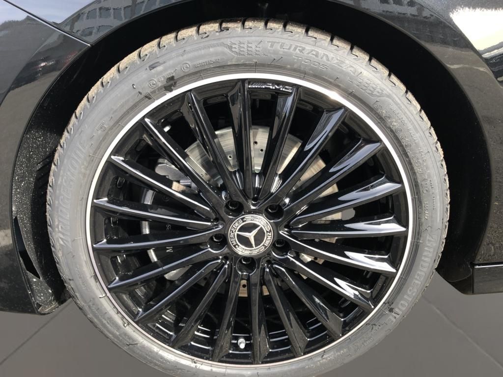 Mercedes-Benz CLA 220 2025