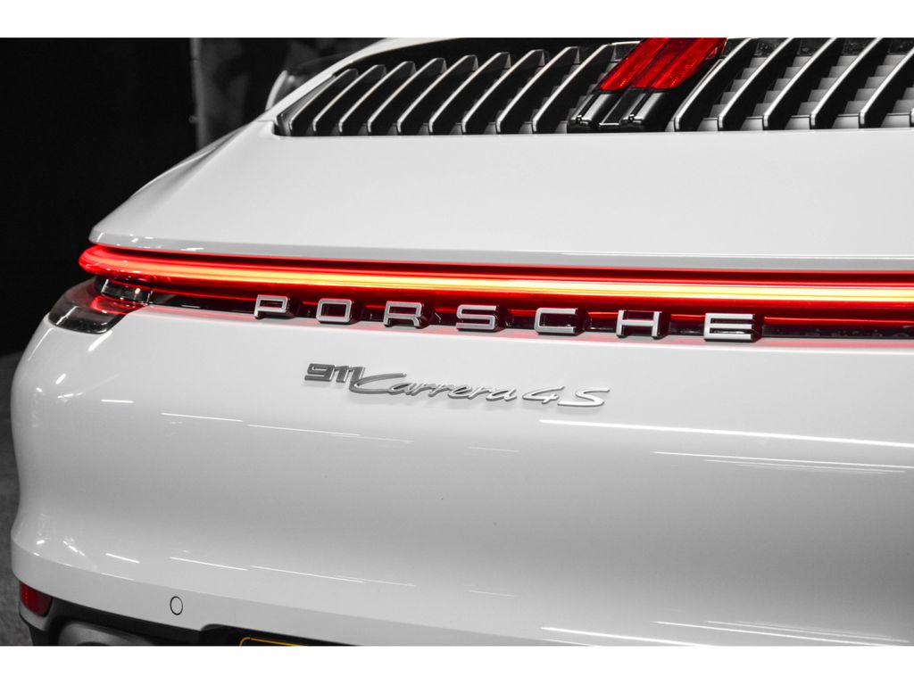 Porsche 992 2020