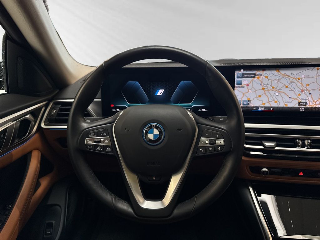 BMW i4 2023