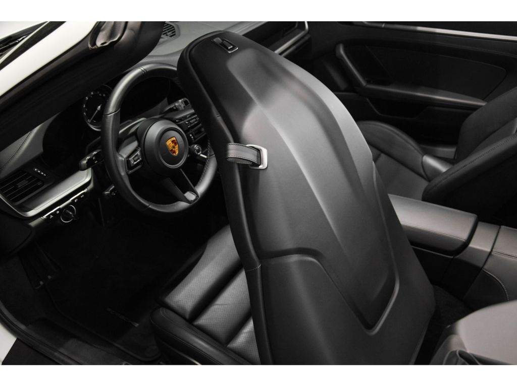 Porsche 992 2020