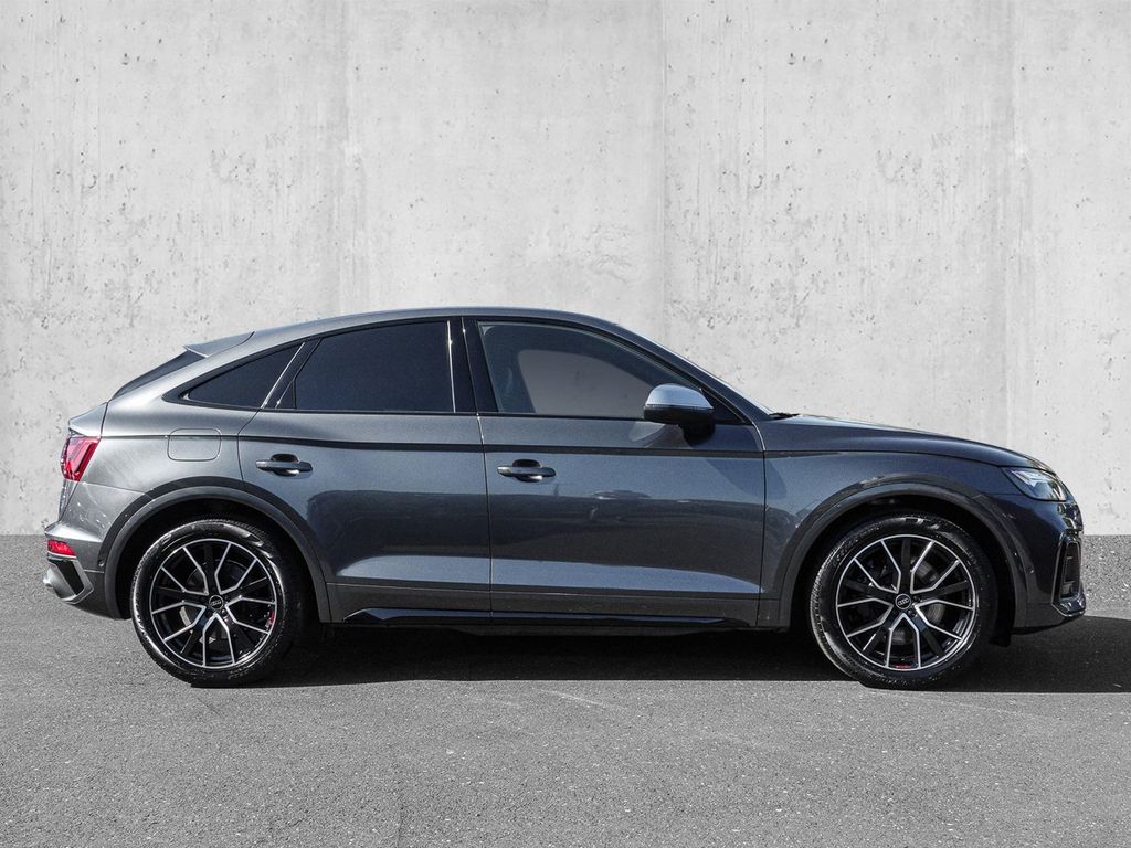 Audi SQ5 2022