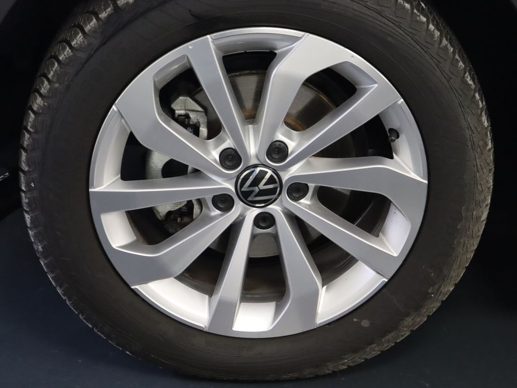 Volkswagen T-Roc 2024