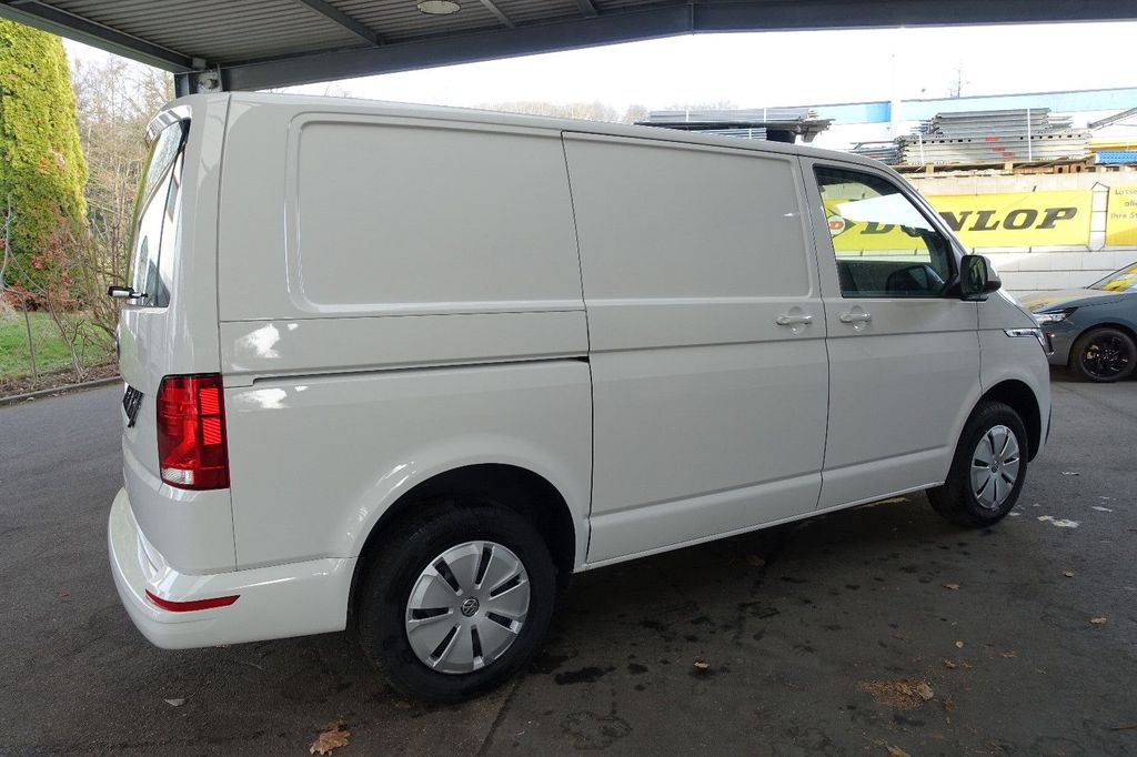 Volkswagen T6 Transporter 2025