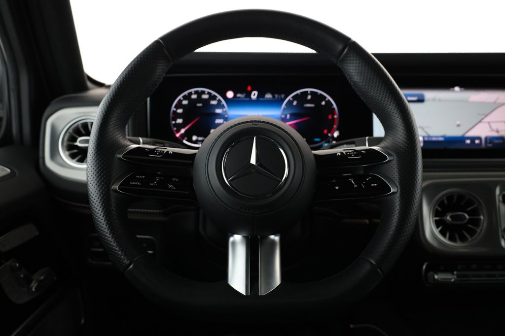 Mercedes-Benz 450 2024