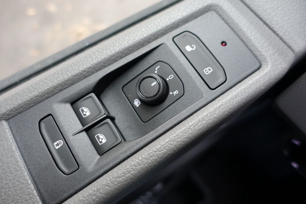 Volkswagen T6 Transporter 2025