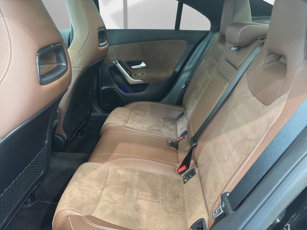 Mercedes-Benz CLA 250 2024