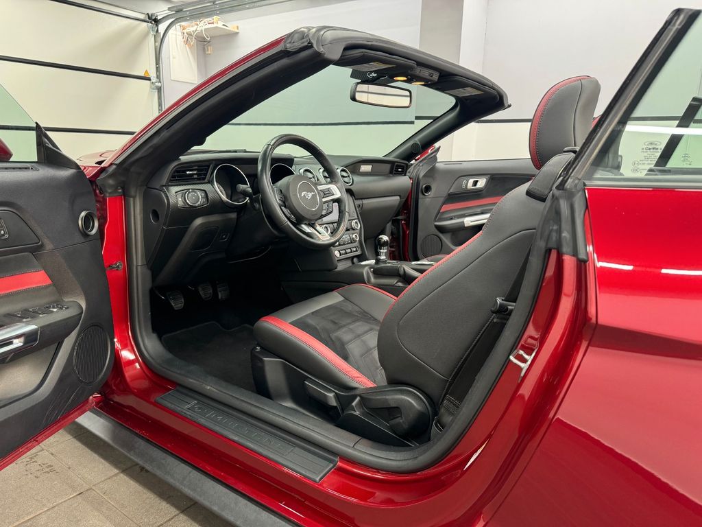 Ford Mustang 2019