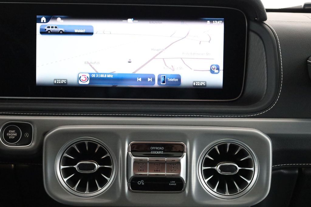 Mercedes-Benz 450 2024