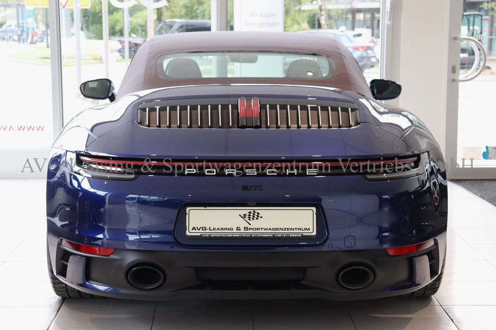 Porsche 992 2024