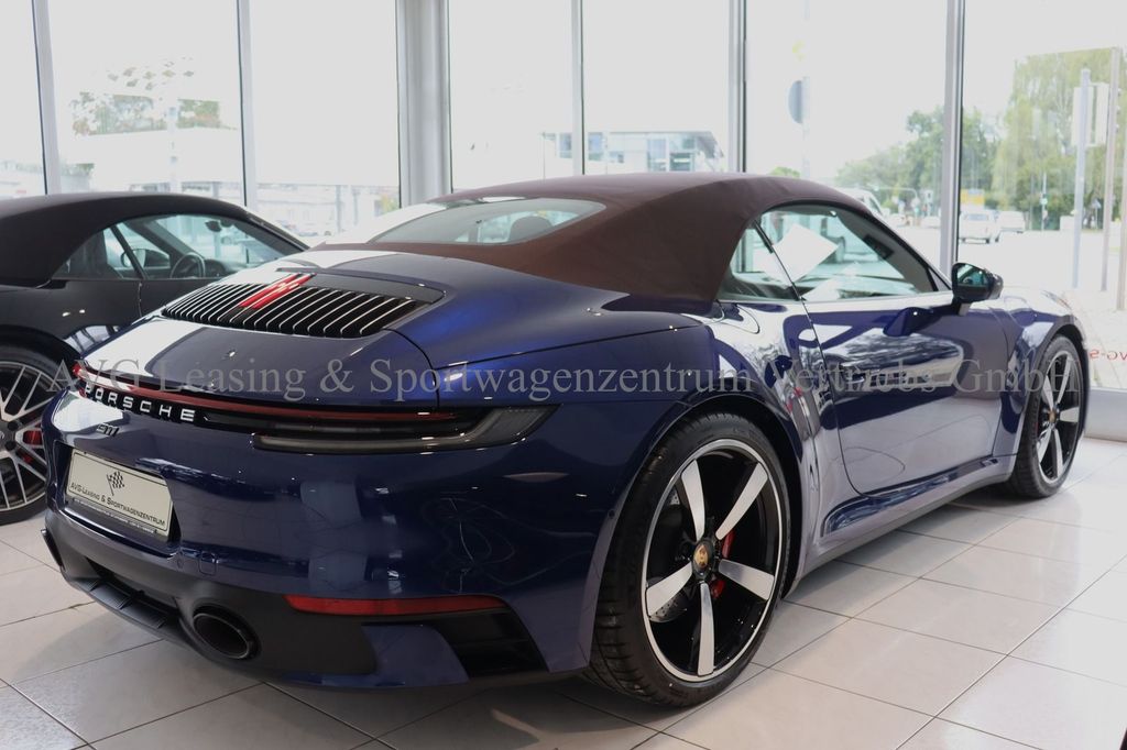 Porsche 992 2024