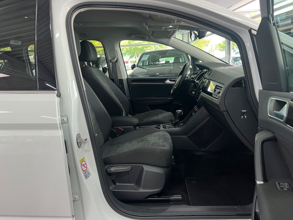 Volkswagen Touran 2021