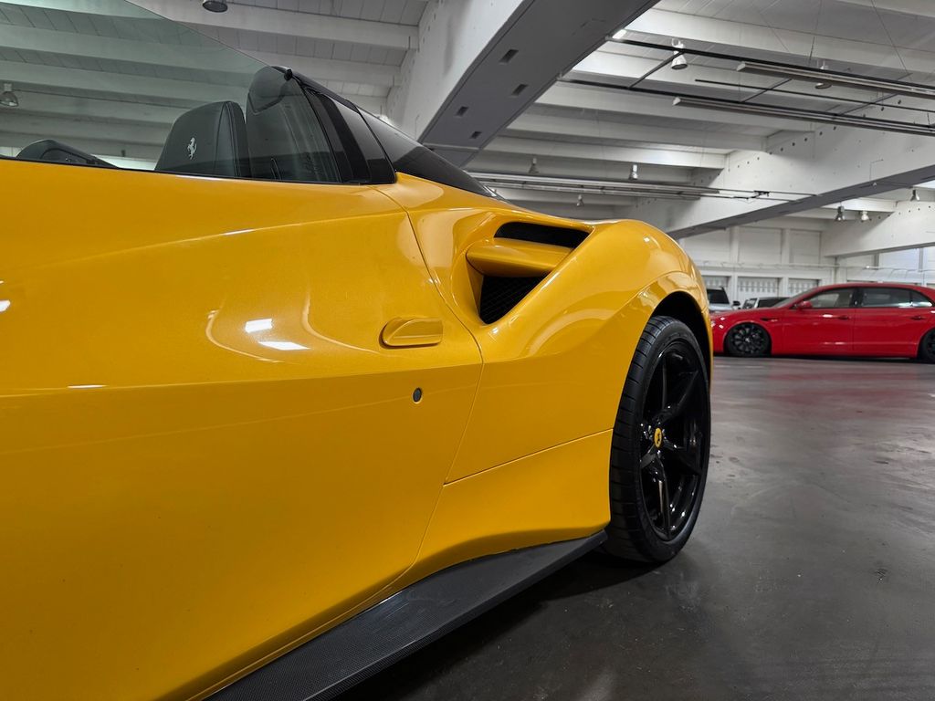 Ferrari 488 Spider 2017