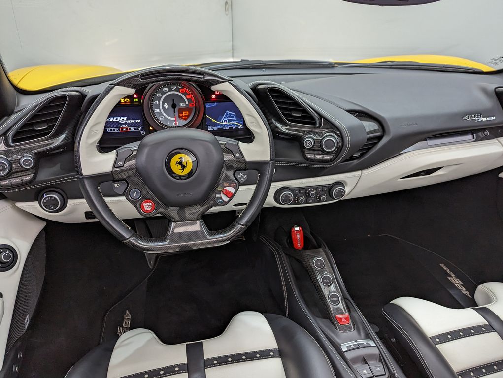 Ferrari 488 Spider 2017