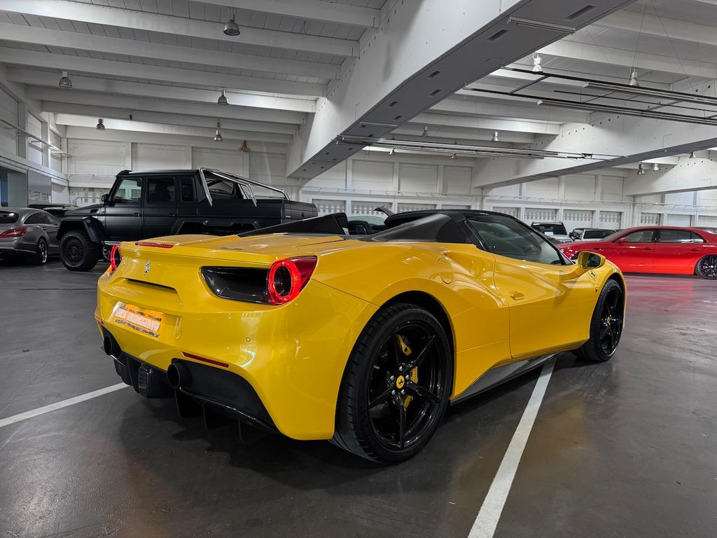 Ferrari 488 Spider 2017