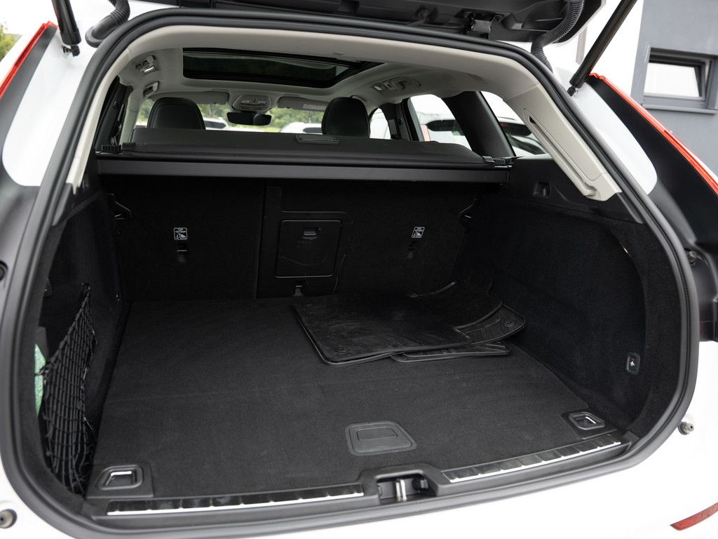 Volvo XC60 2022