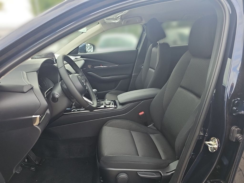 Mazda CX-30 2025