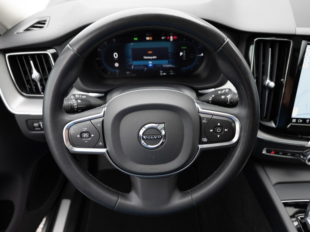 Volvo XC60 2022