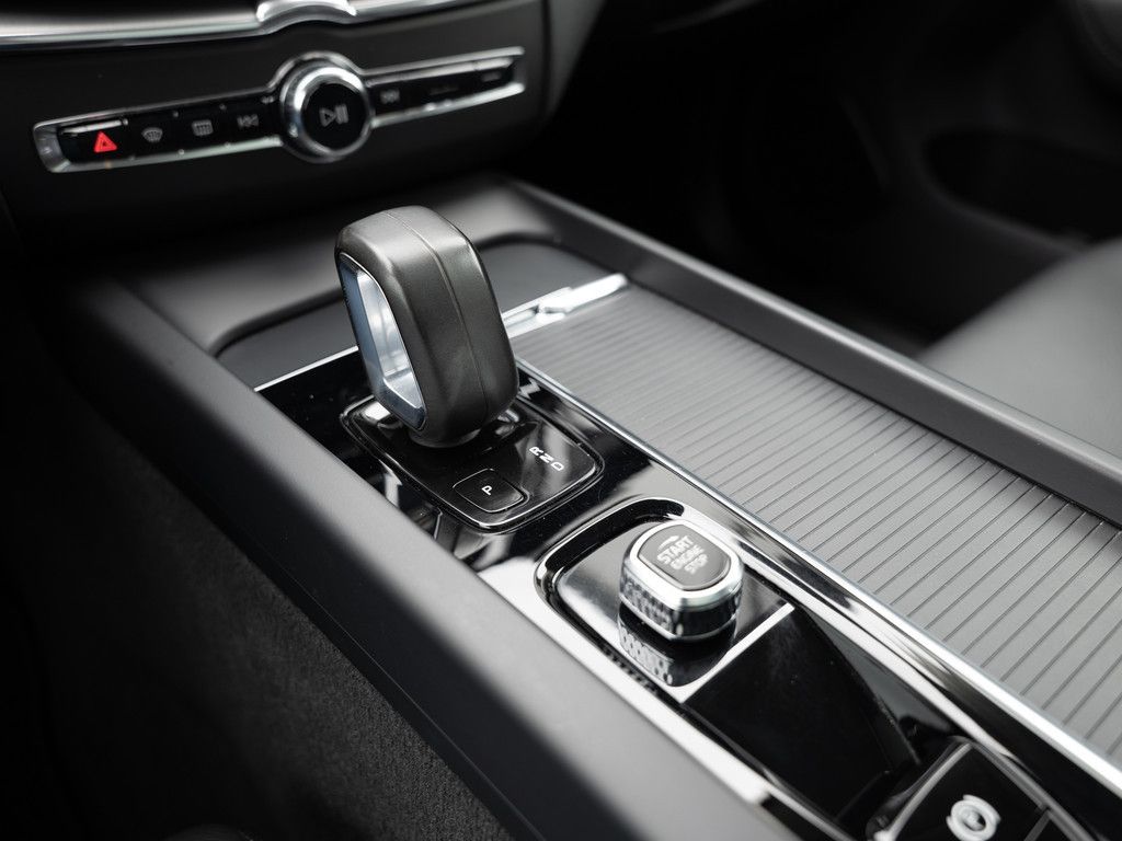 Volvo XC60 2022