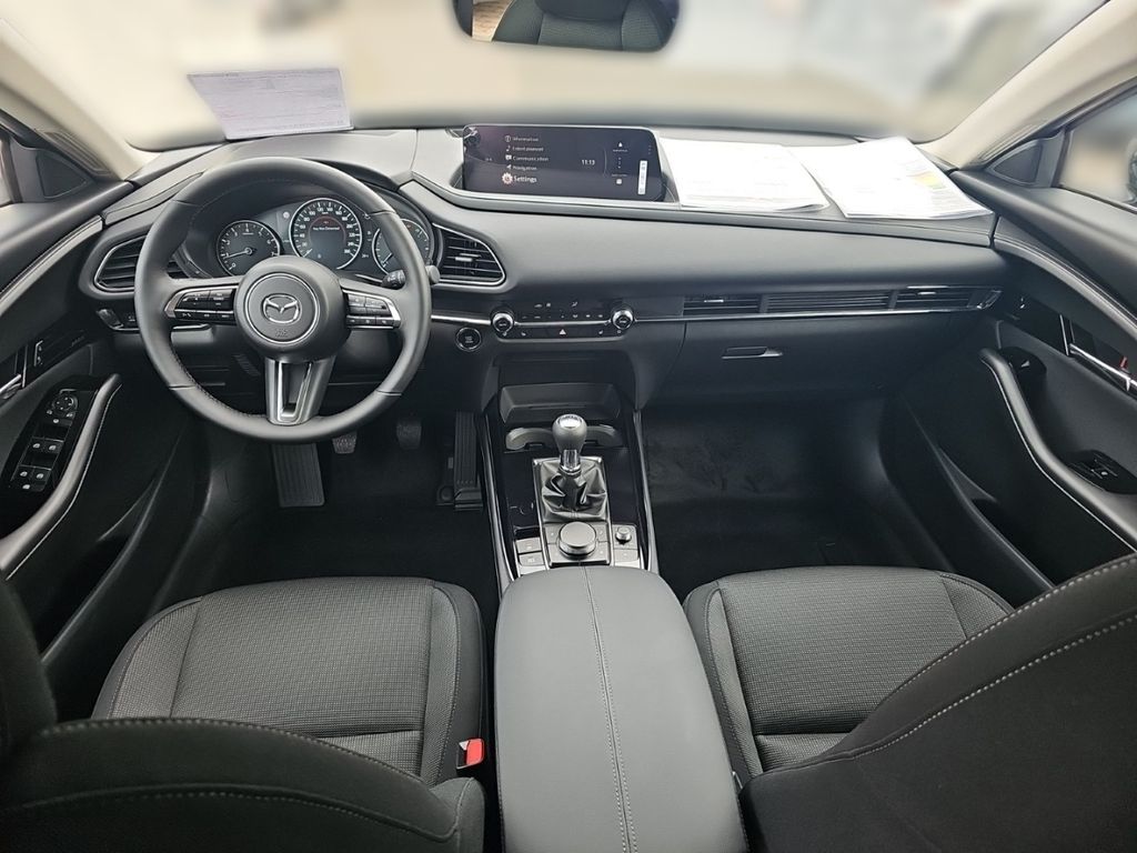 Mazda CX-30 2025