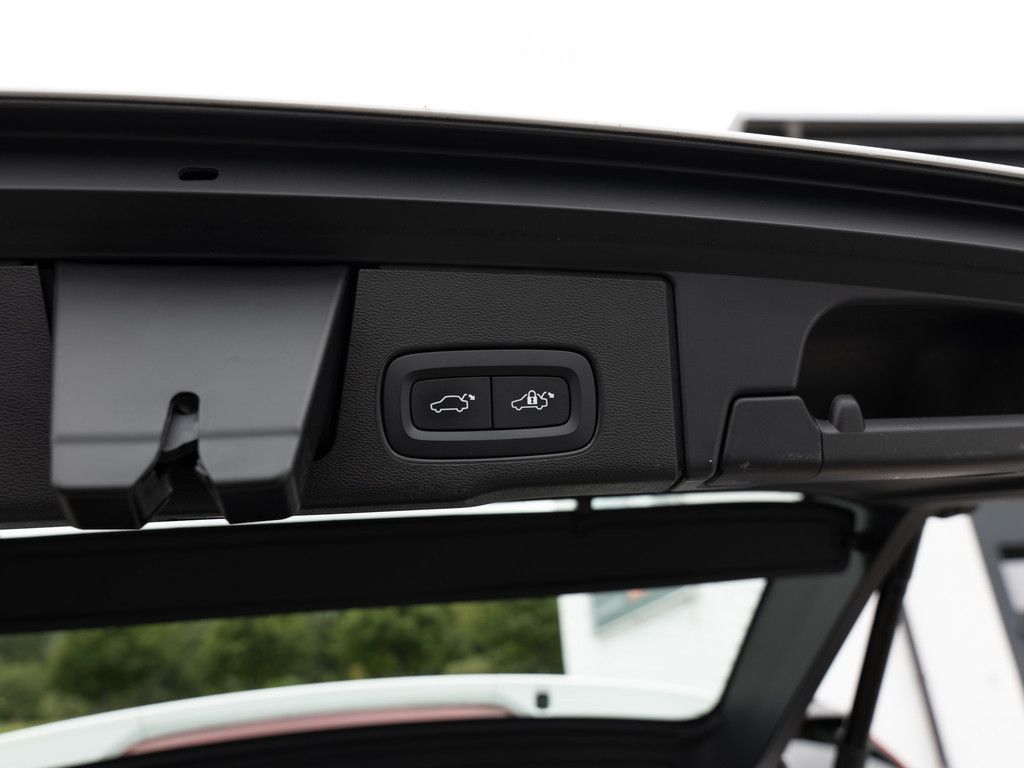 Volvo XC60 2022
