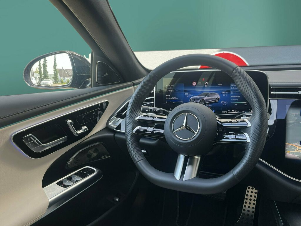 Mercedes-Benz E 300 2025