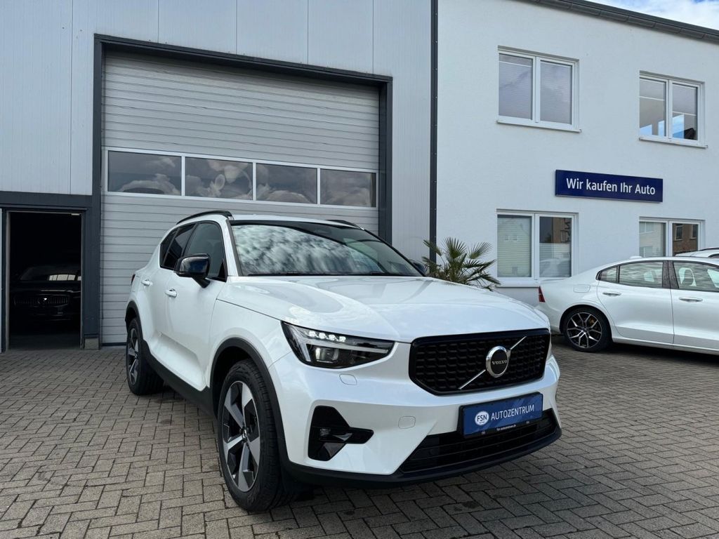 Volvo XC40 2024
