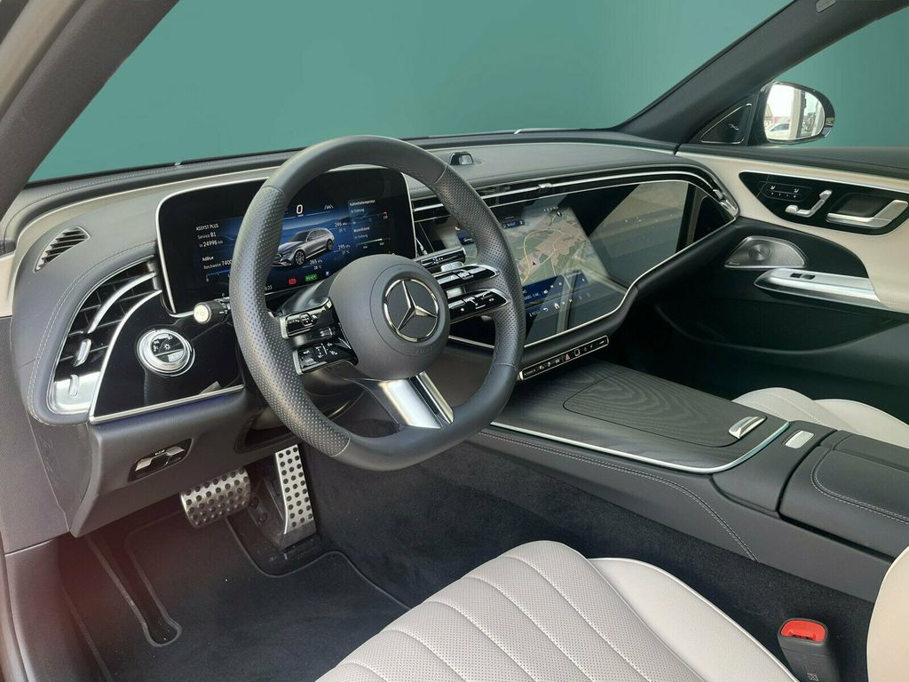 Mercedes-Benz E 300 2025